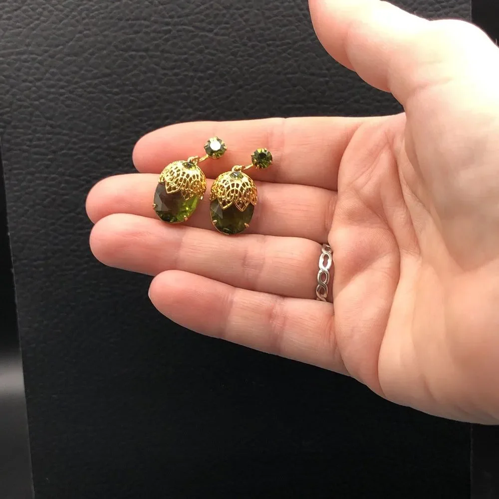 Vintage Sarah Coventry Earrings TOUCH OF ELEGANCE 7326 Green Rhinestone Clip On‎